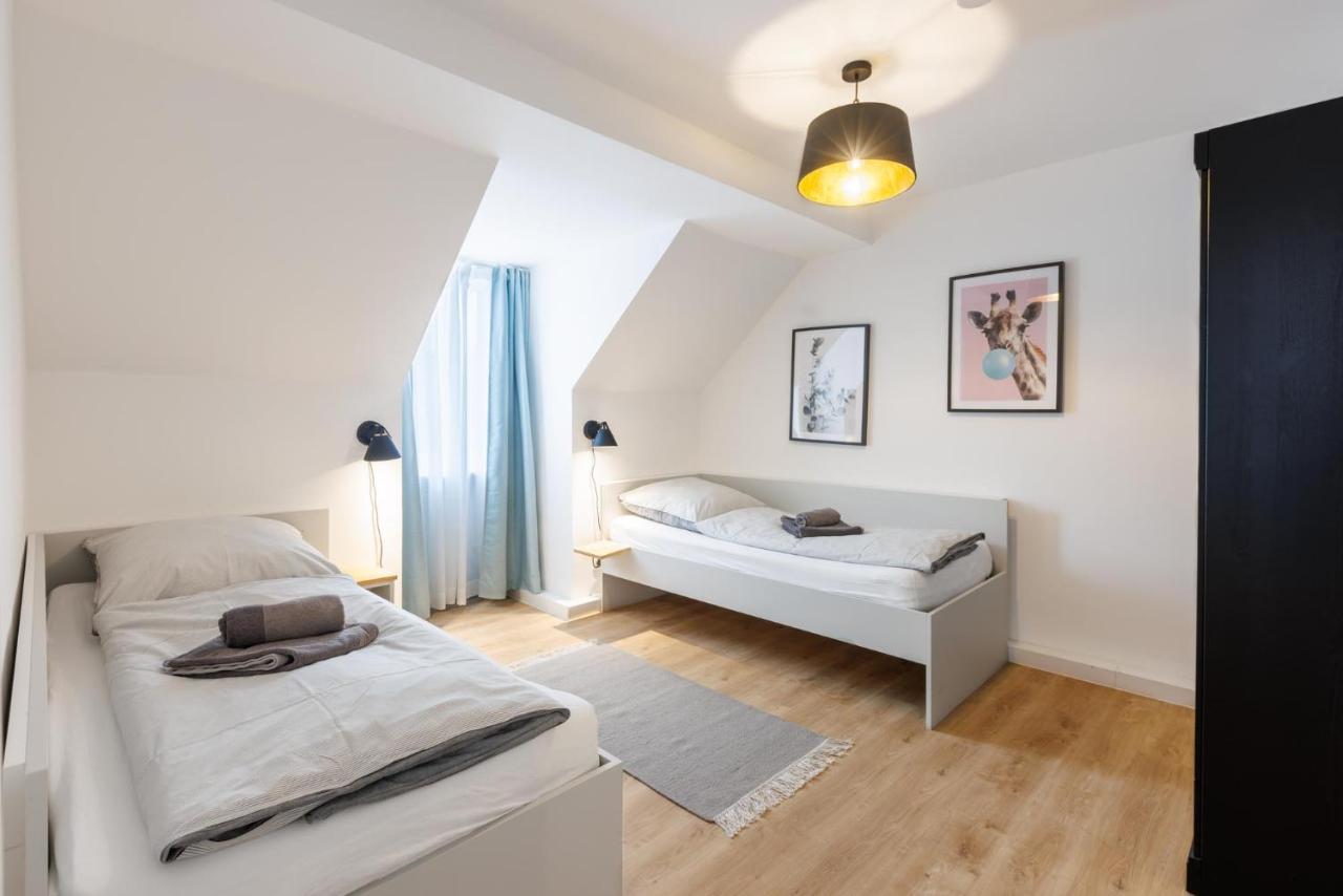 Glueck Auf Appartements Hufelandstrasse Essen Luaran gambar