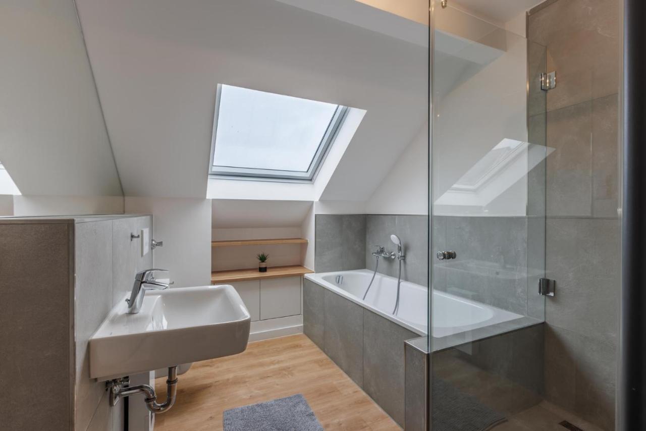 Glueck Auf Appartements Hufelandstrasse Essen Luaran gambar